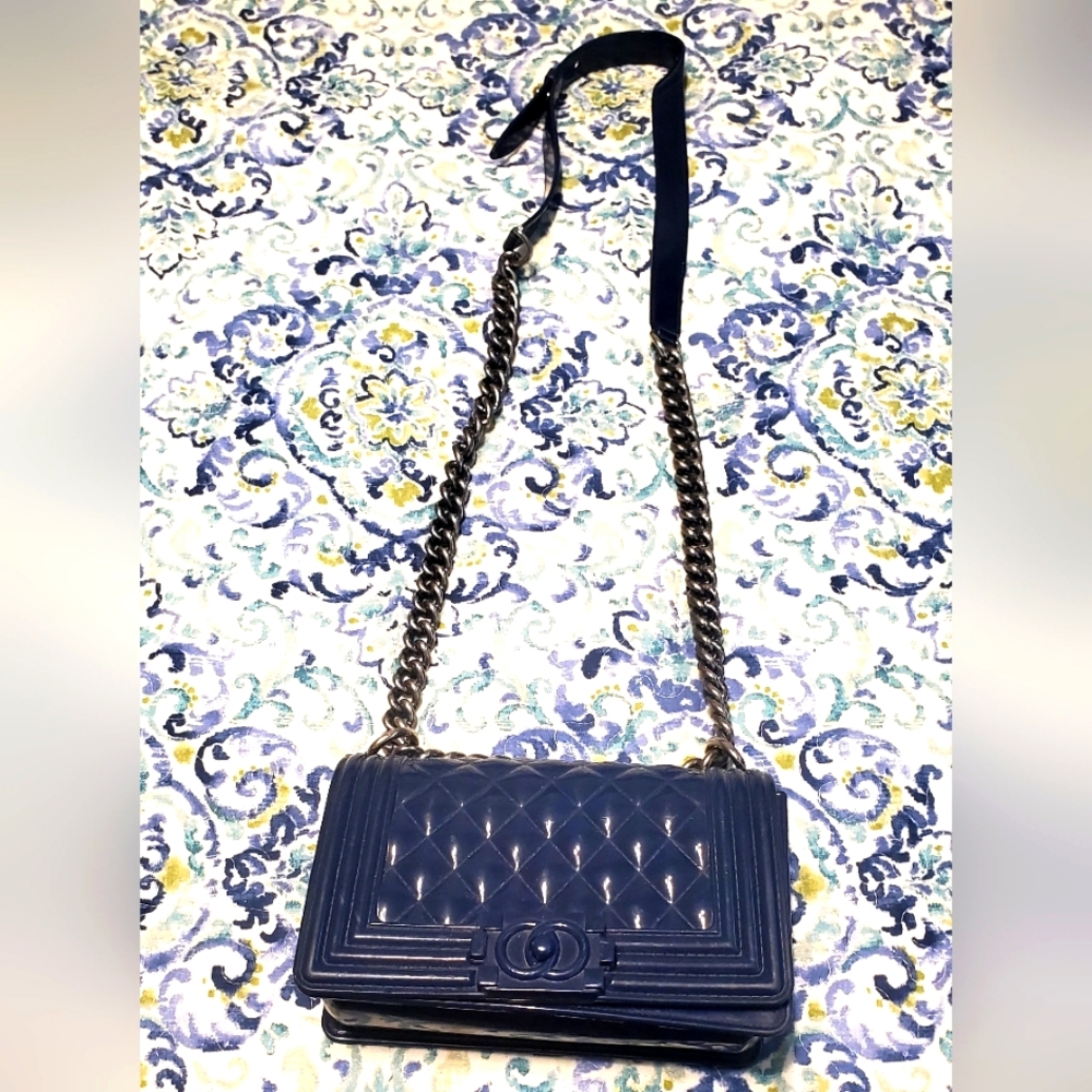 Toy box purse